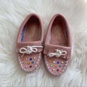 Minnetonka Moccasin, Pink Leather
